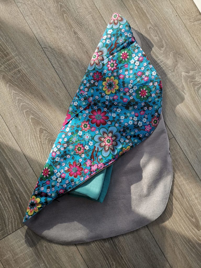 Snoozebaby Wickelunterlage Bio-Baumwolle 45x70cm - Praktische Wickeltasche Mit Fächern